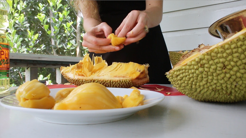 Open A Jackfruit The Easy Way An Illustrated How To Guide To Opening A