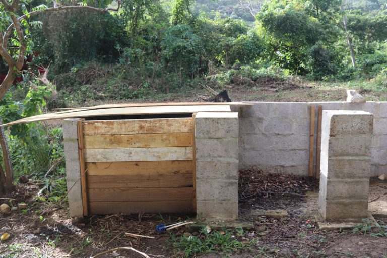 The New Humanure Composting System The Survival Gardener